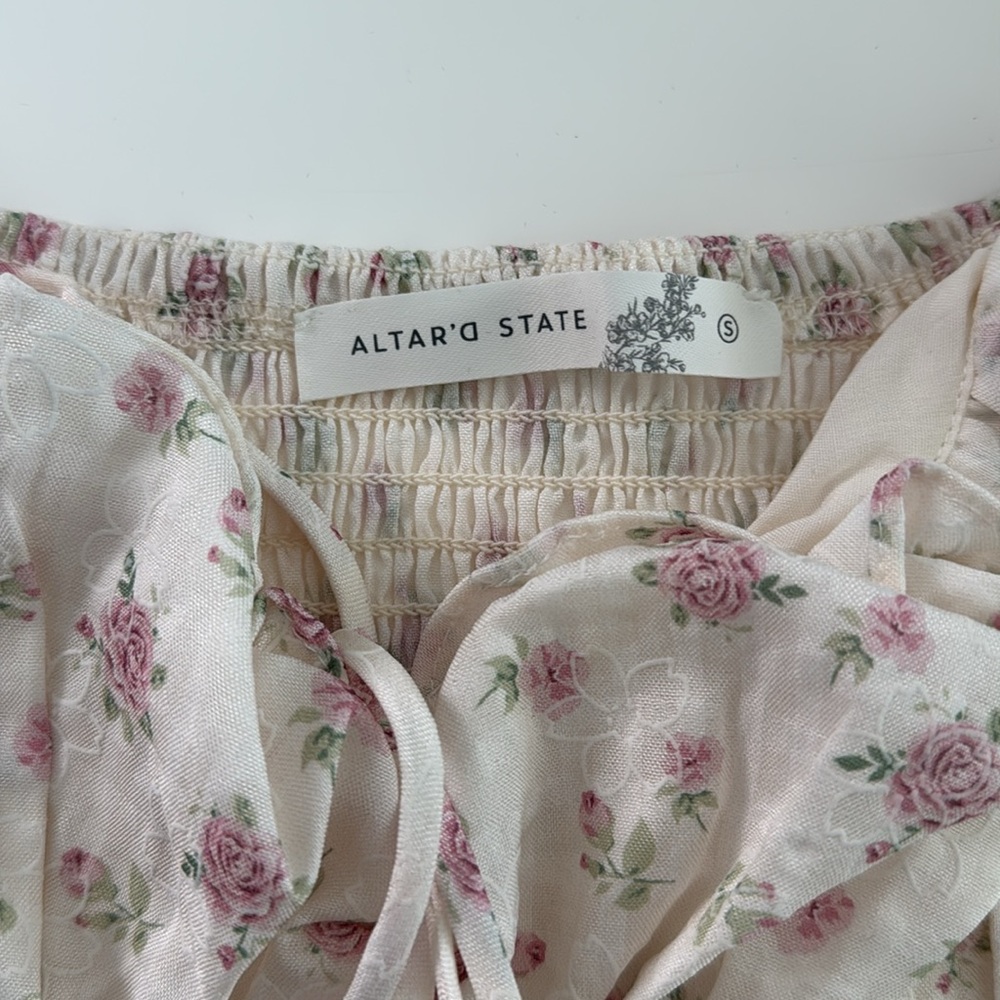 Altar’d State Floral Ruffle Sleeve Top - Picture 2 of 3